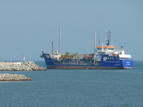 Maintenance Dredging Operations in the Makhachkala Seaport Resumed