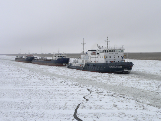FSUE “Rosmorport” successfully finished icebreaker assistance in the Azov sea and Caspian sea