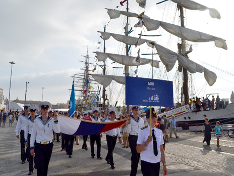 Mir Sailing Ship Receives Guests from Spain