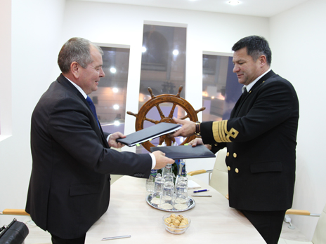 FSUE “Rosmorport” Signs Agreement on Cooperation with LLC “Container terminal NUTEP” 