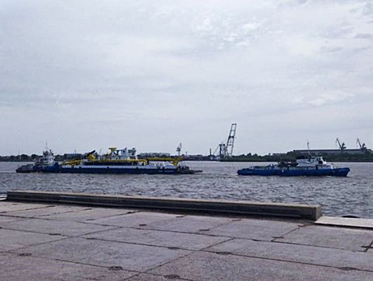 The Severo-Dvinsky-701 dredger arrives in Astrakhan to increase the dredging group at the Volga-Caspian Sea Shipping Canal