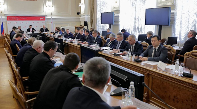 Director of the Azov Basin Branch takes part in a meeting devoted to the development of the seaports of Azov, Rostov-on-Don and Taganrog