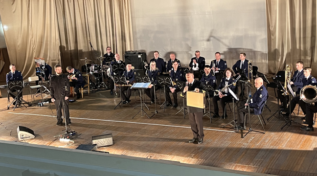 Orchestra of Far Eastern Basin Branch congratulates members of 155th Separate Marine Brigade on upcoming New Year