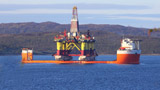 Murmansk Branch pilot service carries out operation for ensuring unloading and towing of floating drilling unit in Kola Bay