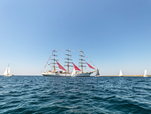 Khersones sailing training vessel took part in “Khersones Sailboat Cup” regatta