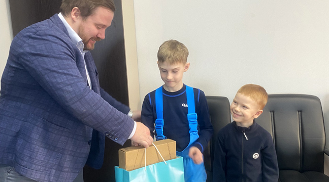 Senior management of the Sakhalin Branch takes part in the All-Russian charity event “Christmas Tree of Wishes” 