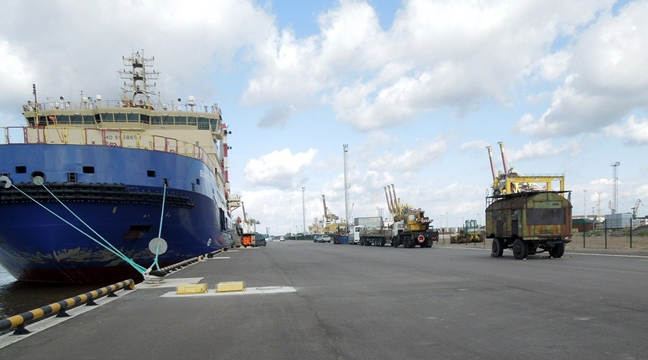 Tariffs for services on safe anchorage of vessels at the berths in the seaports Big Port of Saint Petersburg and Vyborg change