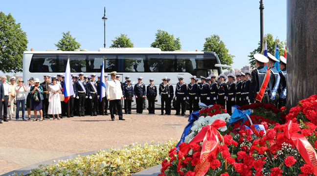 The North-Western Basin branch took part in the events dedicated to the Day of the marine and river fleet workers