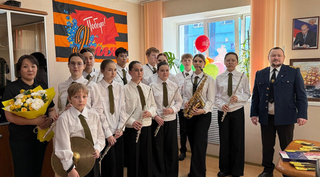The Impulse band congratulates the employees of Anadyr Department of the North-Eastern Basin Branch on the Victory Day