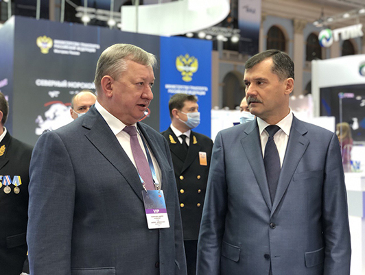 FSUE “Rosmorport” General Director Andrey Lavrishchev told Acting Minister of Transport of Russia Alexander Neradko about the plans for development of the fleet