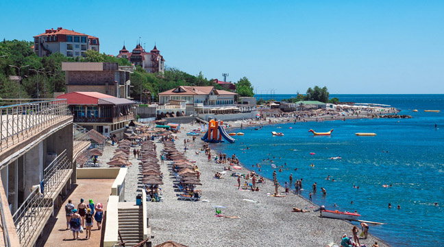 "Chernomor" recreation center invites guests to spend a vacation on the Black Sea coast