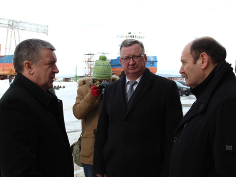 The head of the Republic of Karelia Visits the Onezhsky Ship Building and Ship Repairing Plant