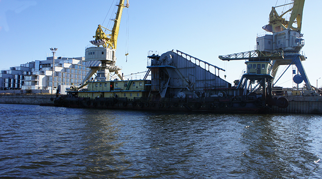 The fleet of the Astrakhan branch is replenished with dredging convoy