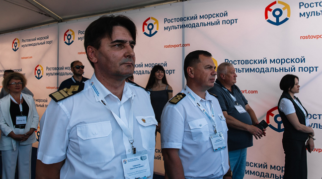 Director of the Azov Basin Branch participates in the opening of the grain terminal
