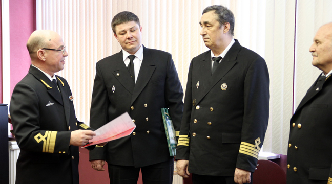Employee of the Murmansk Branch receives an award