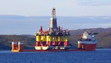 Murmansk Branch Pilots Ensure Unique Operation for Loading Floating Drill Rig in Kola Bay