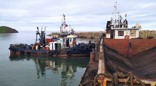 Viktor Olenich tugboat and M350 non-self-propelled barge have joined the fleet of the Far Eastern Basin Branch
