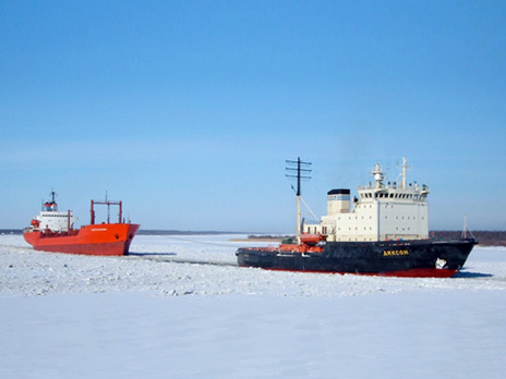 From the Start of Winter Navigation over 100 Vessels Escorted in the White Sea