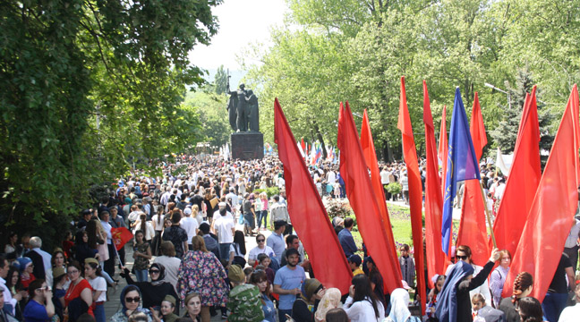 Workers of the Makhachkala Branch pay tribute to the memory of participants in the 1941-1945 Great Patriotic War