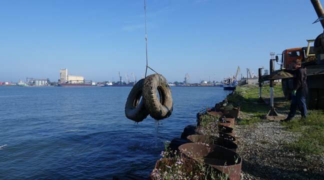 Work on cleaning-up the bottom of the water area of the seaport of Yeisk has been completed