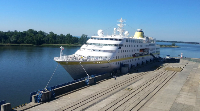 Tariffs on services for providing a berth for safe mooring of vessels in the seaport of Kaliningrad amended