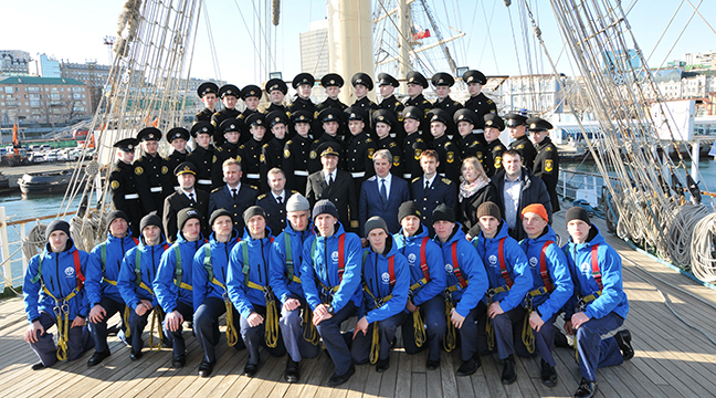Deputy Head of Rosmorrechflot visits training vessels of the Far Eastern Basin Branch